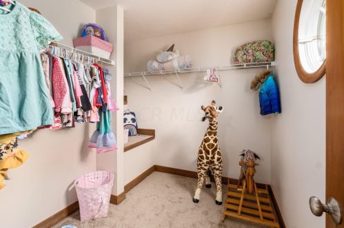 103 Glen Crossing Dr, Pataskala OH  43062 exterior