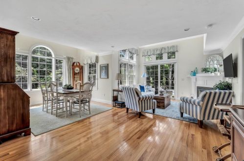 26 Gold Leaf Ln, Mashpee MA 02649-3556 exterior