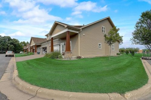 1179 Parkwood Ln, Stillwater, MN 55082-5429