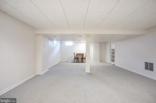 9 Flemish Way, Lumberton Township NJ  08048-4527 exterior