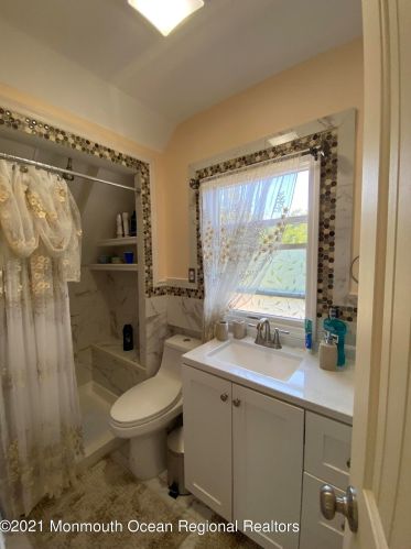 515 Laurel St, Berkeley Township NJ  08721-2619 exterior