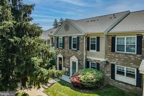 23 Yorktown Ct, Blue Bell PA exterior