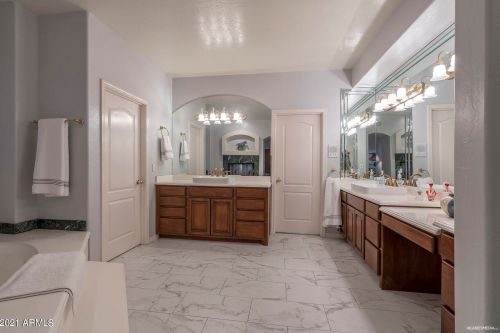 12640 35 Pl, Phoenix AZ 85032-3935 exterior