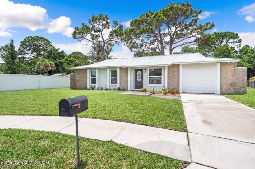3141 Ipswich Dr, Cocoa, FL 32926-4430