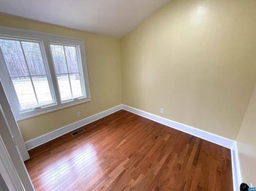 8577 Louisa Rd, Gordonsville VA  22942-6446 exterior