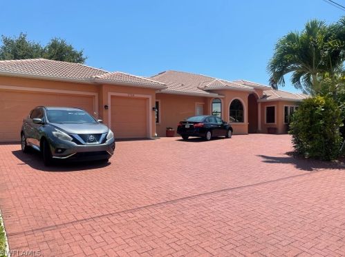 1716 43rd St, Cape Coral, FL 33904-7433