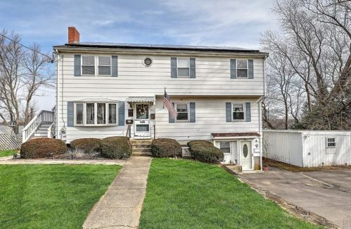 255 Central St, Lincoln, RI 02838-1051