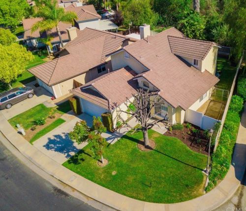 19122 White Dove Ln, Riverside, CA 92508-6034