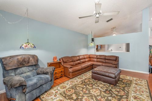6682 Fawn Rdg Dr, Melbourne FL  32940-6853 exterior