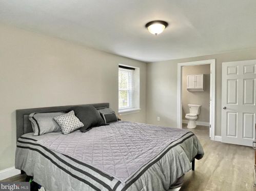 25 Eden Rock Ln, Willingboro NJ  08046-2210 exterior