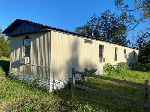 488 King Charles Cir, Deland, FL 32724-1503