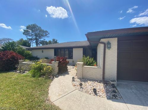27606 Playa Del Rey Ln, Bonita Springs, FL 34135-3509