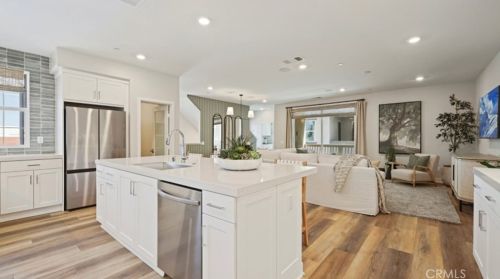1088 Anaheim Blvd, Anaheim, CA 92801-2502