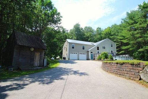 265 Kingston Rd, Danville, NH 03819-3231