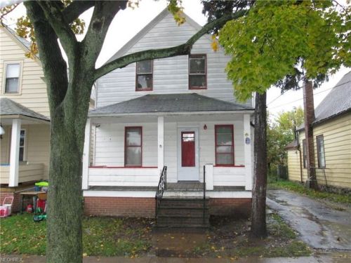 3003 Tate Ave, Cleveland, OH 44109-4341