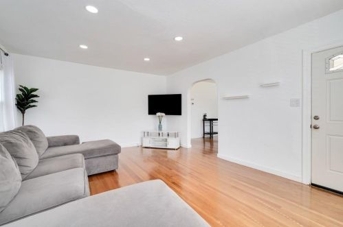 2939 Concord Blvd, Concord CA  94519-2610 exterior
