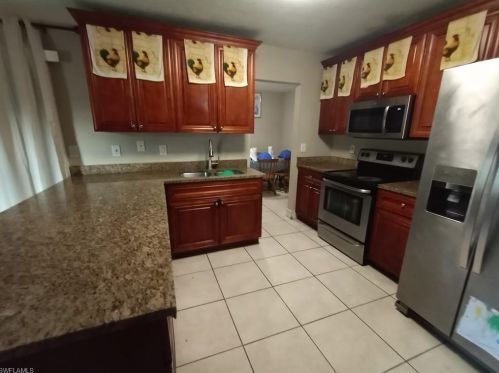 4937 23rd Ave, Naples, FL 34116-6323