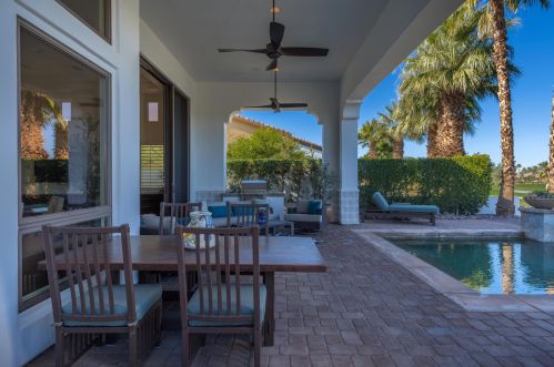 81530 Carboneras, La Quinta CA  92253-8219 exterior