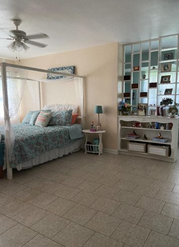 2395 Jenkins Rd, Fort Pierce FL 34947-5311 exterior