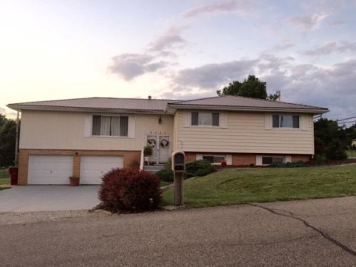 2423 Ridgewood Dr, Wheelersburg, OH 45694-9061