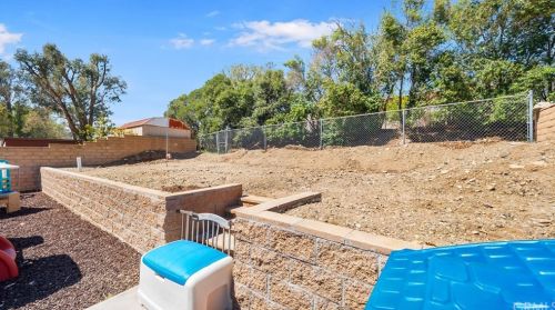 18360 Santa Fe Ave, San Bernardino CA  92407-1346 exterior