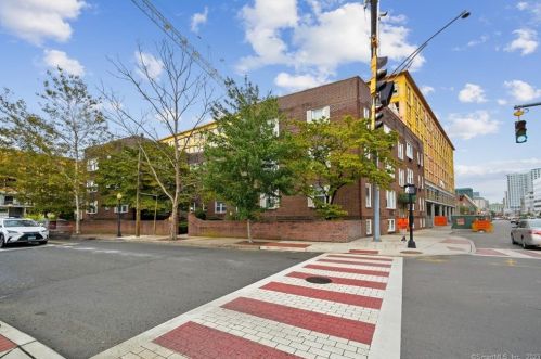 833 Summer St, Stamford, CT 06901-1024