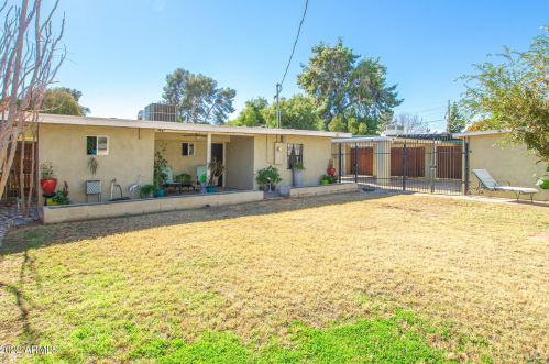 1416 Cactus Wren Dr, Phoenix AZ 85051-8107 exterior