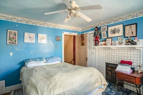 116 17th Ave, Whitaker PA  15120-1810 exterior