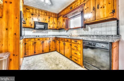 10692 Winterstown Rd, Red Lion PA 17356-8029 exterior