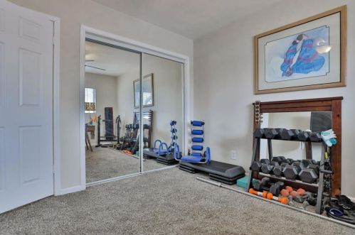 6832 Airoso Ave, San Diego CA  92120-5323 exterior