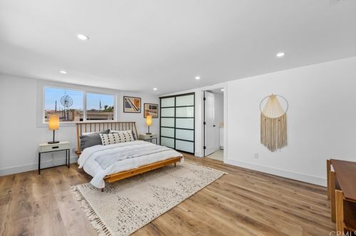 1504 Mackay Ln, Redondo Beach CA  90278-4417 exterior