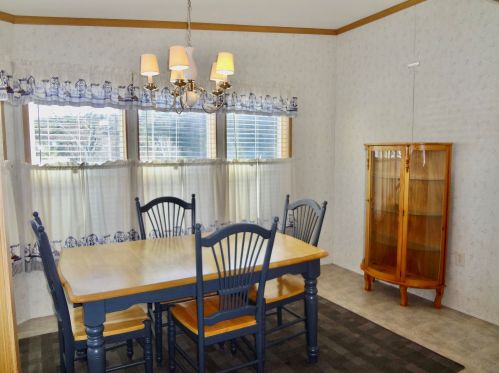 32 Spruce Dr, Belmont NH  03220-4458 exterior