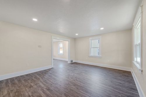2121 Dailey Ave, Latrobe PA  15650-3028 exterior
