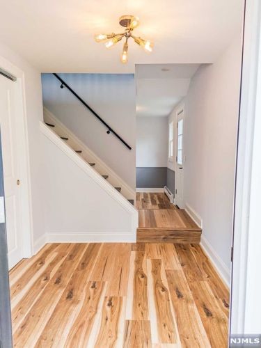 2 Elmwood Ter, Elmwood Park NJ  07407-1729 exterior