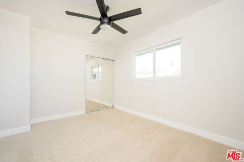 1650 Ona Cir, Simi Valley CA  93063-4540 exterior
