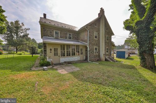 5777 Locust Valley Rd, Coopersburg, PA 18036-2710