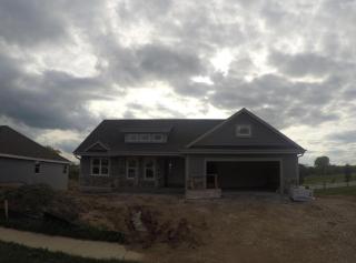 151 Yellowstone Dr, Hartford, WI 53027-8642