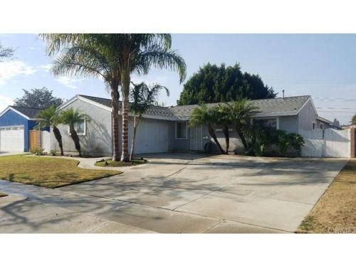 20403 Wilder Ave, Lakewood, CA 90715-1939