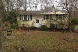 19 Wayside Dr, Hurley, NY 12443-6234
