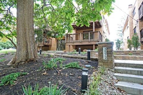 3572 Grandin Rd, Cincinnati, OH 45226-2037