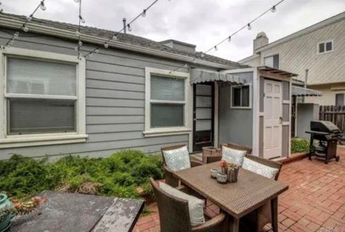 3721 Riviera Dr, San Diego CA 92109-6647 exterior