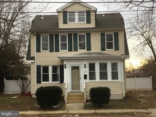 37 Hauser Ave, Trenton NJ  08620-1701 exterior