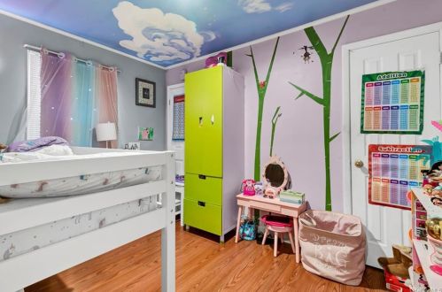 183 Booker Ave, Wheatley Heights NY  11798-4523 exterior