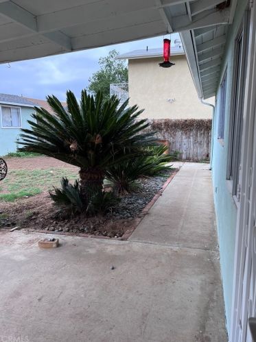 732 Mills St, Escondido CA  92027-1945 exterior