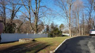 10 Eastern Dr, Ardsley, NY 10502-1902