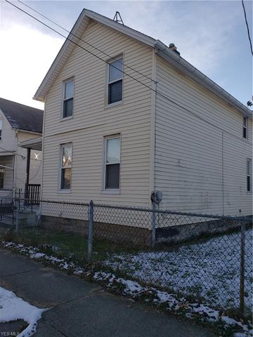 3346 59th Pl, Cleveland, OH 44102-5643