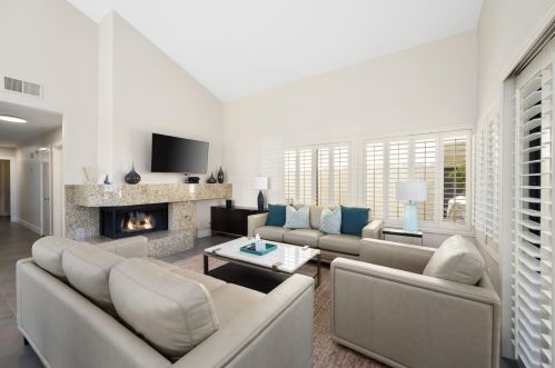 50116 Calle Rosarita, La Quinta CA  92253-2528 exterior