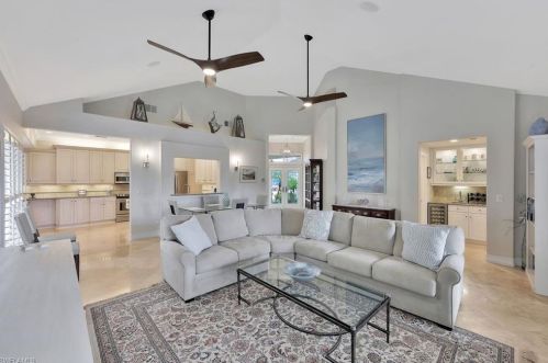 3256 Montara Dr, Bonita Springs, FL 34134-8651
