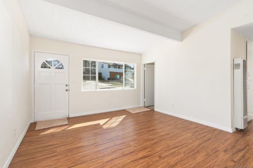 5550 San Onofre Ter, San Diego, CA 92114-5433