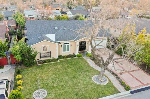 18256 Baylor Ave, Saratoga, CA 95070-4702